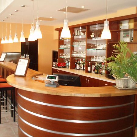 La Table Alsacienne Otel Farébersviller Dış mekan fotoğraf