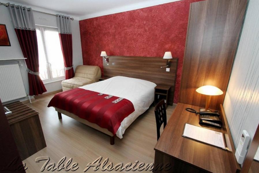 La Table Alsacienne Otel Farébersviller Dış mekan fotoğraf