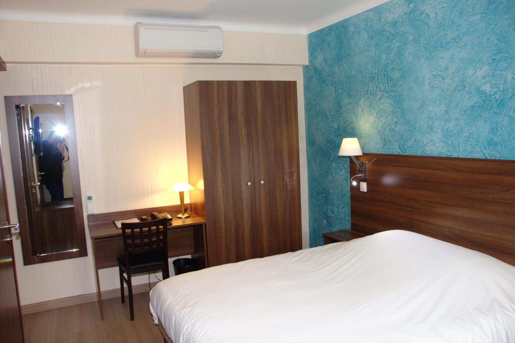 La Table Alsacienne Otel Farébersviller Dış mekan fotoğraf